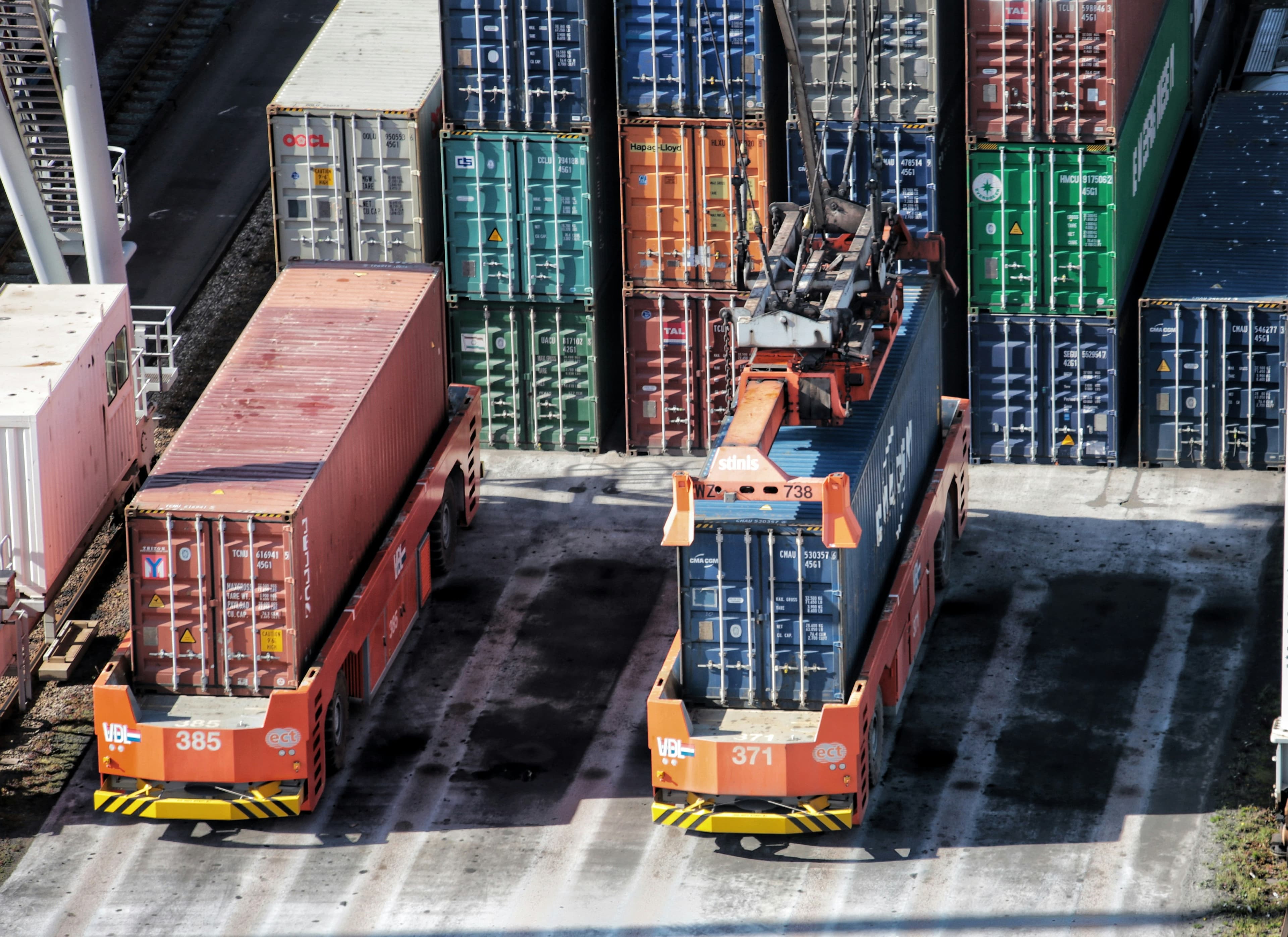 Container port representing carrier and marketplace logistics